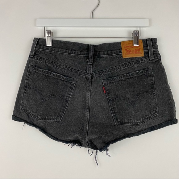 Levi’s Cut Off Denim Shorts Black size 30 - Picture 3 of 7